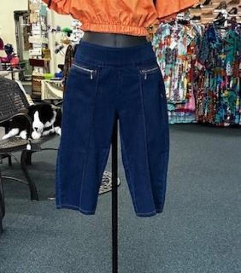 Corfu Alex Skimmer Denim Capri