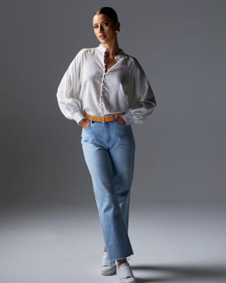 Berry Kiss Ivory Blouse