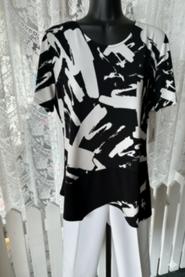 Black and White Print Top