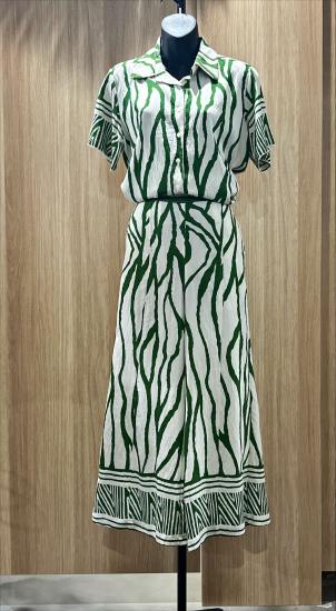 Green Border 3/4 Pants