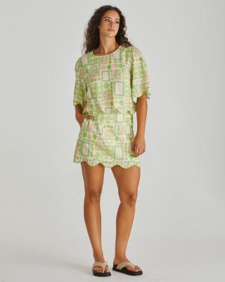 Emmett Shell Scallop Top