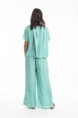Essentials Aqua Top